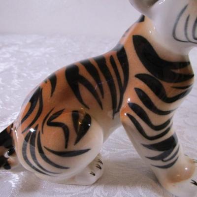 Lomonosov Imperial Porcelain baby tiger cub figurine