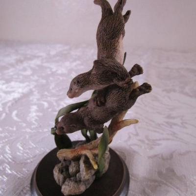Country Artists "Otter Cubs - Swimming"