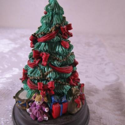 Resin musical Christmas Tree