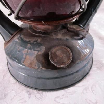 Vintage Monarch kerosene lantern