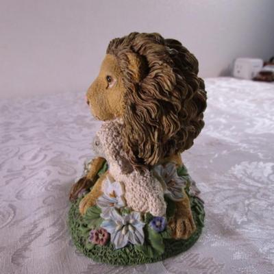 Lamb & Lion figurine