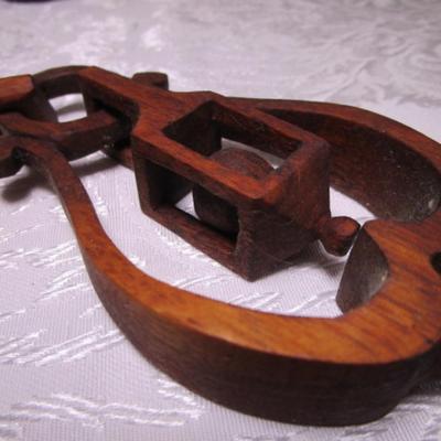 Sale Photo Thumbnail #313: Has carved wood linked chain attached to the spoon, from top of chain to bottom of spoon is 12", width 2-1/2"