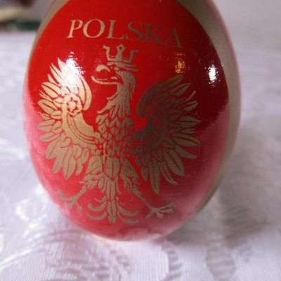 Polish eagle art wooden egg with ring stand