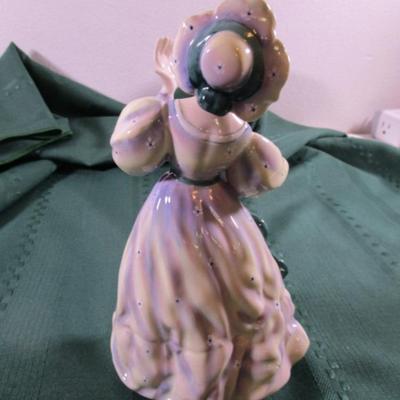 Royal Doulton "Grand Manner" figurine