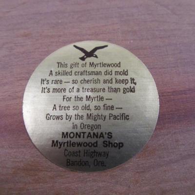 Vintage myrtle wood plaque with beach scene