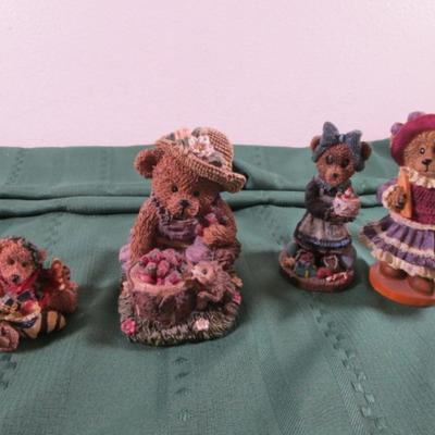 4 Resin bear figurines