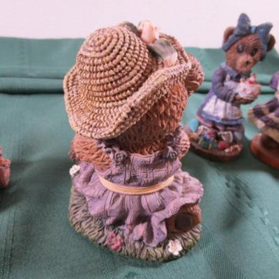 4 Resin bear figurines