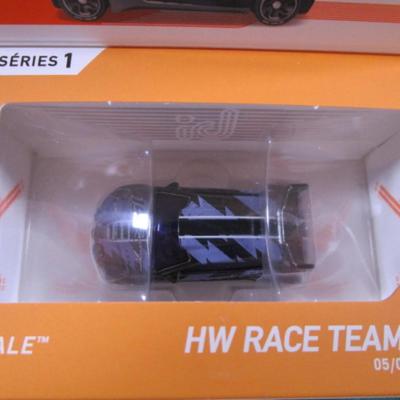 Hot Wheels UIV car