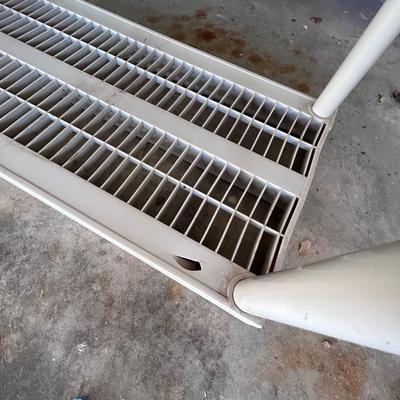 Three Plastic Shelf Units (G-BB)