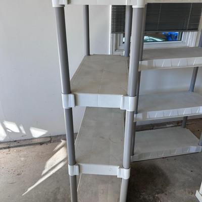 Three Plastic Shelf Units (G-BB)