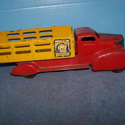 LOT 153 PRESSED STEEL MARX ICE TRUCK