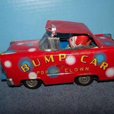 LOT 156 FAB VINTAGE TIN LITHO BUMP CLOWN CAR FRICTION JAPAN