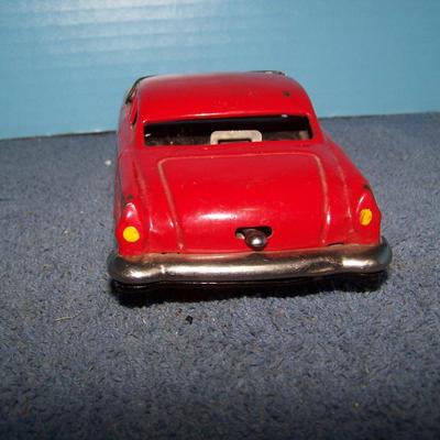 LOT 157 BATTERY OPERATED RED CAR JAPAN ASAHI