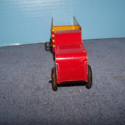 LOT 158 GREAT VINTAGE TIN LITHO COURTLAND EXPRESS & HAULING TRUCK WIND UP !WORKS!