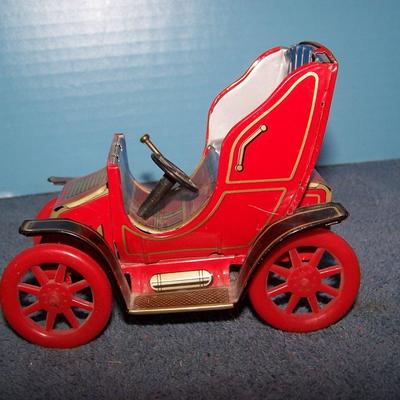 LOT 161 TIN LITHO JALOPY CAR MODERN TOYS JAPAN--LEVER ACTION !WORKS!