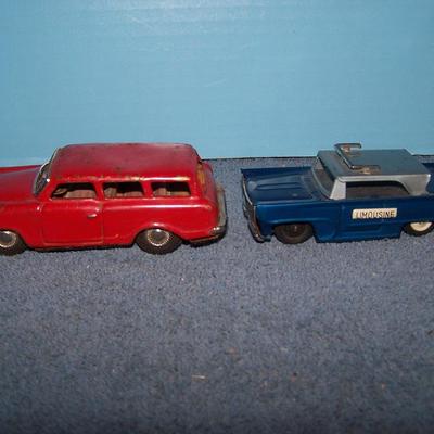 LOT 163 THIS IS A GREAT VINTAGE TIN LITHO VEHICLES! FRICTION JAPAN