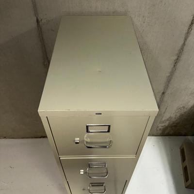 4 DRAWER FILING CABINET