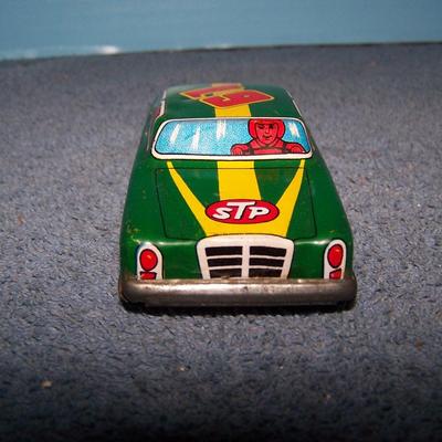 LOT 175 VINTAGE TIN LITHO RACE CARS! 1 FRICTION JAPAN STP