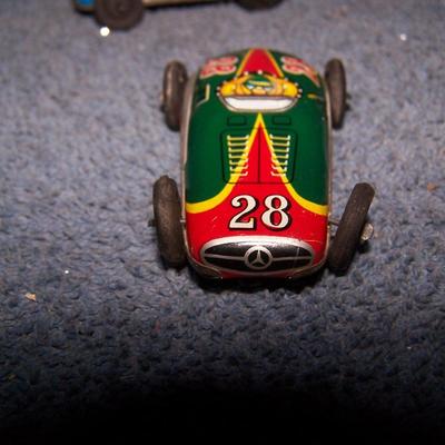 LOT 175 VINTAGE TIN LITHO RACE CARS! 1 FRICTION JAPAN STP