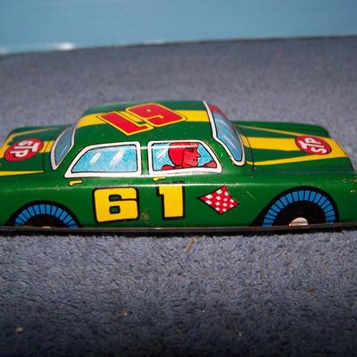 LOT 175 VINTAGE TIN LITHO RACE CARS! 1 FRICTION JAPAN STP