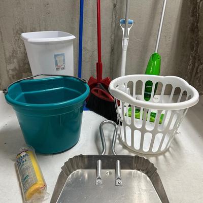 CLEANING SUPPLIES