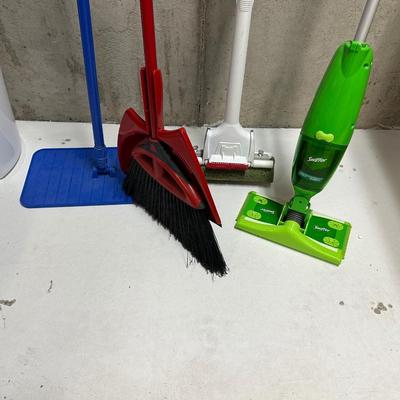 CLEANING SUPPLIES