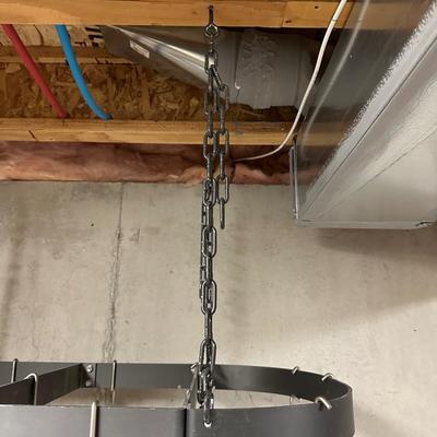 HANGING IRON POT HOLDER