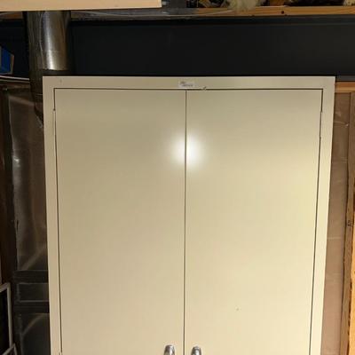 METAL STORAGE CABINET
