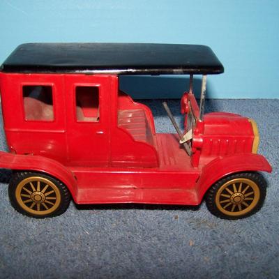 LOT 176 VINTAGE TIN LITHO CAR & TRUCK FRICTION JAPAM