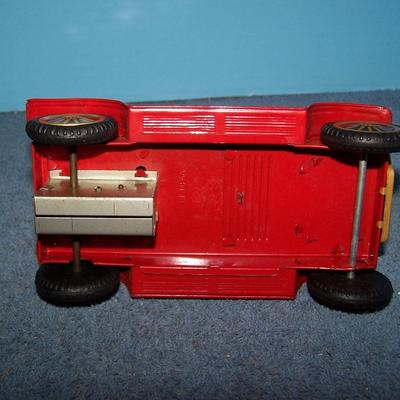 LOT 176 VINTAGE TIN LITHO CAR & TRUCK FRICTION JAPAM