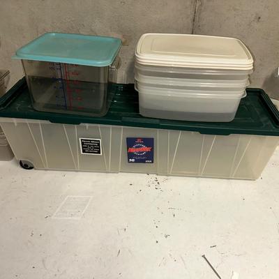 STORAGE CONTAINERS