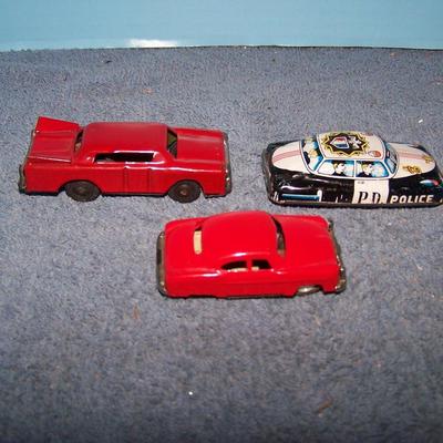 LOT 178 GREAT VINTAGE TIN LITHO SMALL CARS FRICTION