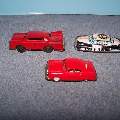 LOT 178 GREAT VINTAGE TIN LITHO SMALL CARS FRICTION