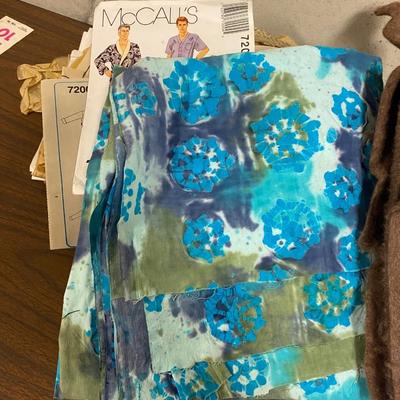FABRIC READY FOR QUILTING, PATTERNS AND MORE!