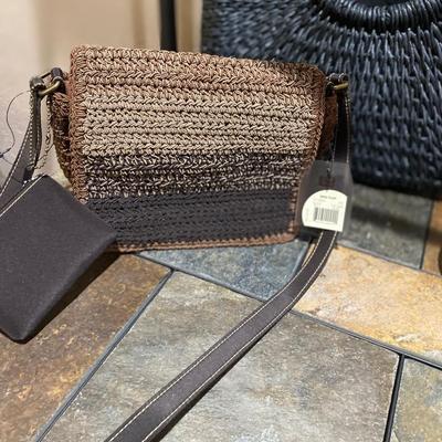 NEW FADED GLORY & LIZ CLAIBORNE PURSES PLUS OTHER HANDBAG