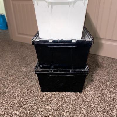 HEAVY DUTY TOTES WITH FOLDING LIDS