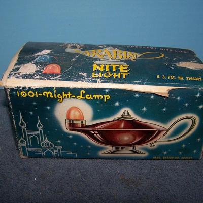 LOT 195 GREAT VINTAGE ARABIAN NITE LIGHT 1001 NIGHT LAMP