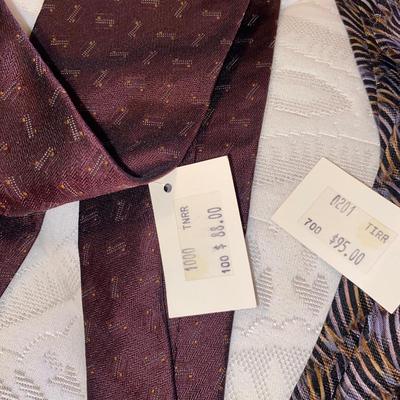 J PITNER TIES, BELTS, AND HANDKERCHIEFS