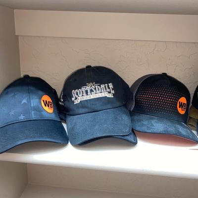 BALL CAPS