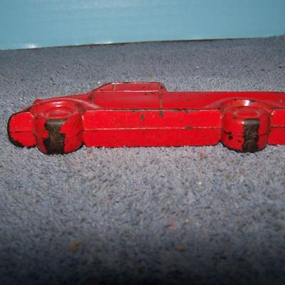 LOT 200 HARD RUBBER VEHICLES