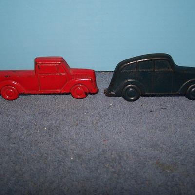 LOT 200 HARD RUBBER VEHICLES