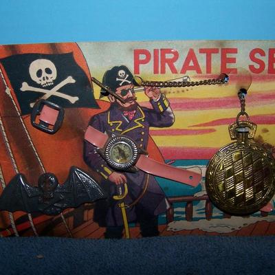 LOT 203 WONDERFUL VINTAGE TIN LITHO TOYS on CARDS PIRATE & WATCH SETS JAPAN