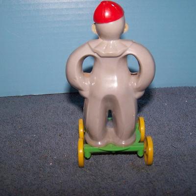 LOT 204 ROSBRO HARD PLASTIC PULL TOYS FIGURES CANDY HOLDERS