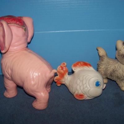 LOT 210 MCM RUBBER SQUEAKY TOYS SUN RUBBER 2 EDWARD MOBLEY