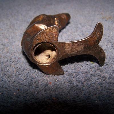 LOT 214 VINTAGE CAST IRON SCOTTY DOG & METAL FISH