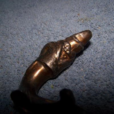 LOT 214 VINTAGE CAST IRON SCOTTY DOG & METAL FISH