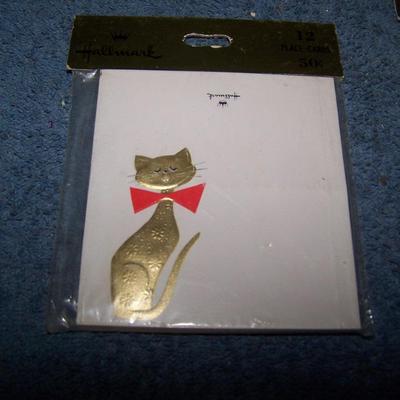 LOT 217 VINTAGE HALLMARK PLACECARDS/TALLYS/INVITATIONS/NAPKINS