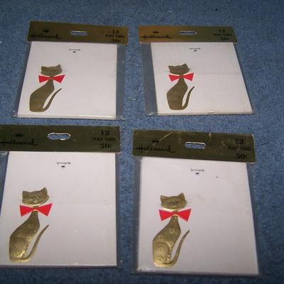 LOT 217 VINTAGE HALLMARK PLACECARDS/TALLYS/INVITATIONS/NAPKINS