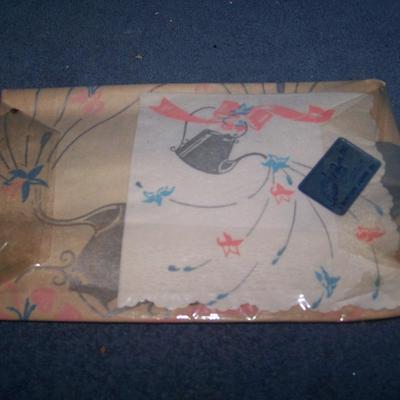 LOT 219 VINTAGE PAPER NAPKINS MANY DESIGNS GREAT GRAPHICS