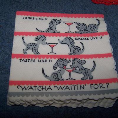 LOT 219 VINTAGE PAPER NAPKINS MANY DESIGNS GREAT GRAPHICS